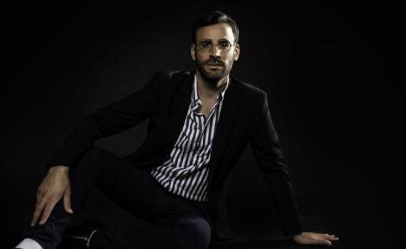 צפו: הטראומה הקשה שגרמה לחנוך להפוך לזמר