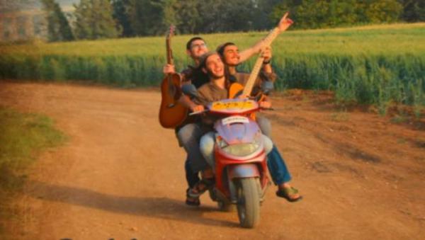 צפו: להקת 'דורשי השם' במחרוזת שבת מיוחדת