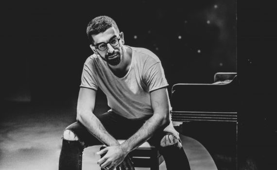 "שבורי לב": חנן בן ארי בלהיט חדש ומרגש לאלול