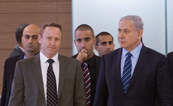 כתב אישום נגד ראש הסגל לשעבר של ראש הממשלה