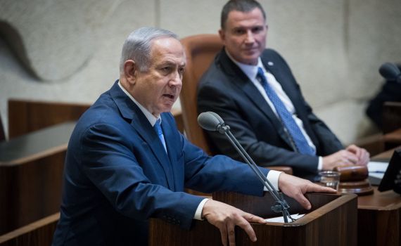 לפיד: "הראש שלך במקום אחר", נתניהו: "דיקטטור"