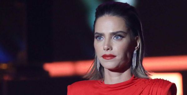 "ממשלה שלוקה בחסר": רותם תומכת בנערה ותוקפת