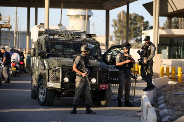 בעקבות הירי בקלנדיה: המאבטח עוכב לחקירה