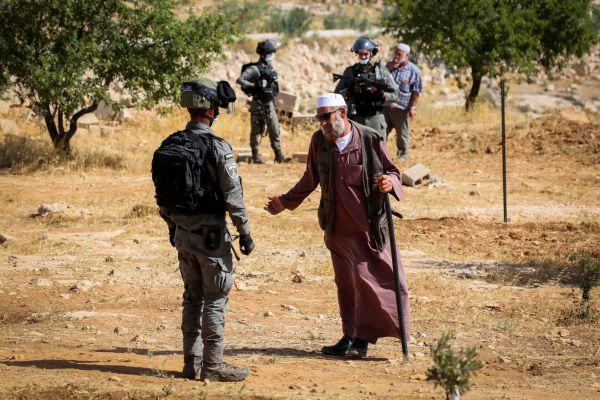 מח"ש מאשימה: שוטרי מג"ב שדדו ותקפו פלסטינים