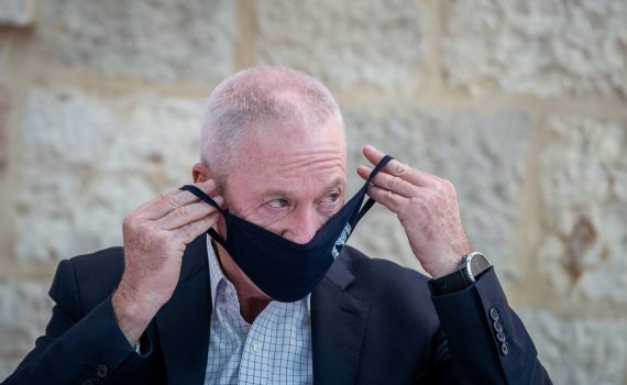 גלנט לגנץ: "גלה אחריות ואשר תקציב חד שנתי"