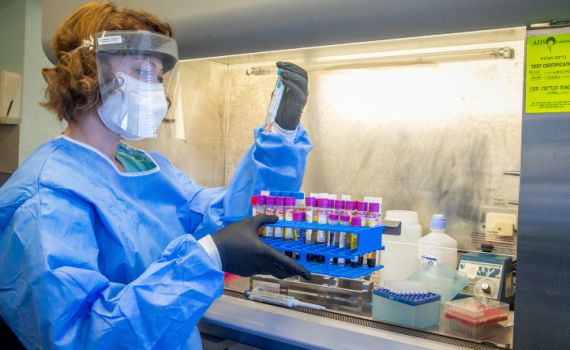 600 נפטרים מקורונה. ירידה במספר הנדבקים