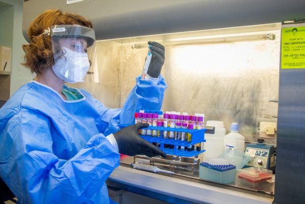 600 נפטרים מקורונה. ירידה במספר הנדבקים