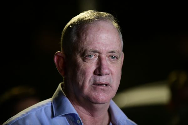 בעקבות החמרה בפציעה: גנץ יעבור פרוצדורה רפואית