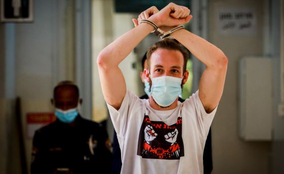 בהוראת היועמ"ש: תוגבל העמדת מפגינים לדין