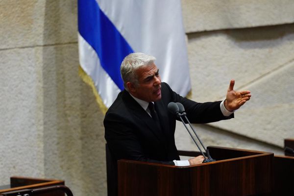 לפיד מונה 6 דברים שחייבים לקרות לקראת הסגר