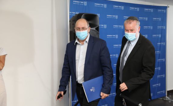 לא יועסקו שוטרים; אזרוח מלא של מח"ש