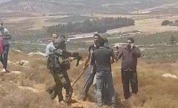 ניסיון לינץ':"הוקפנו בעשרות ערבים, צה"ל עצר אותם"