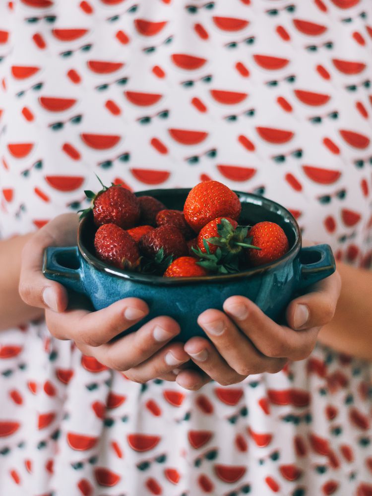החיים תותים: השמלה שהשתלטה על הרשת