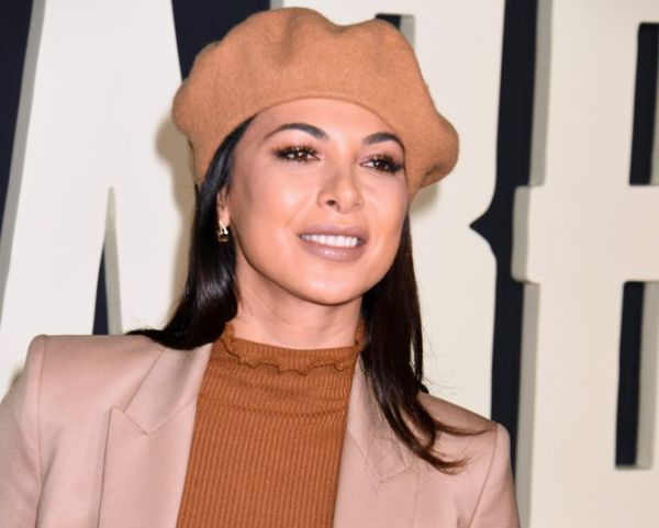 מורן אטיאס מדגימה לוק מושלם לביקור בכותל