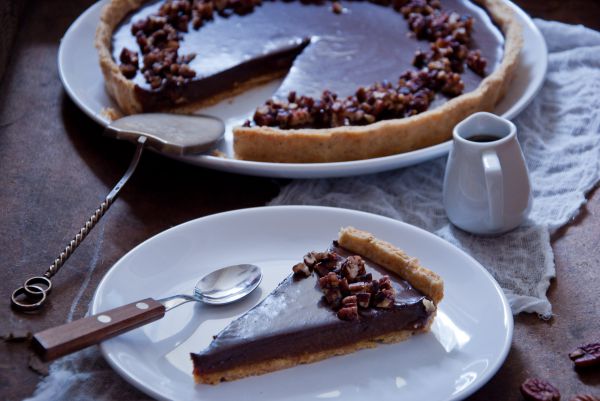 טעים וקל: מתכון לטארט שוקולד ללא אפייה