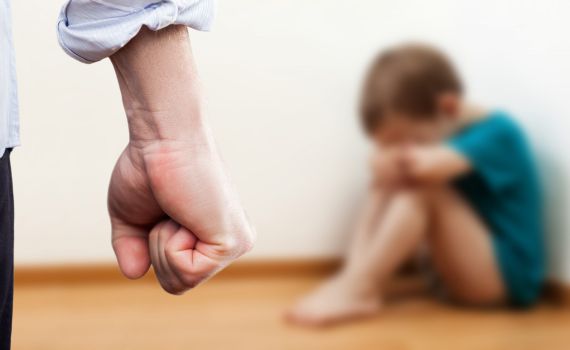 תוחמר הענישה בהתעללות בחסרי ישע ופעוטות