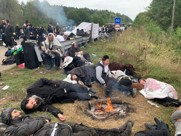 דרעי לנשיא אוקראינה: תן לברסלברים להיכנס לאומן