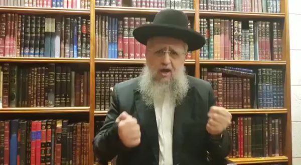 "לסגור באופן מיידי את בתי הכנסת, גם ביום הכיפורים"