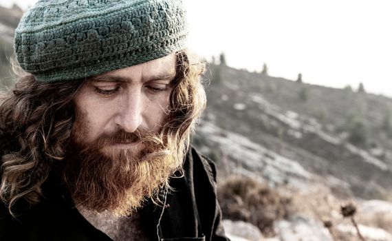 השמעת בכורה: השיר החדש של ביני לנדאו