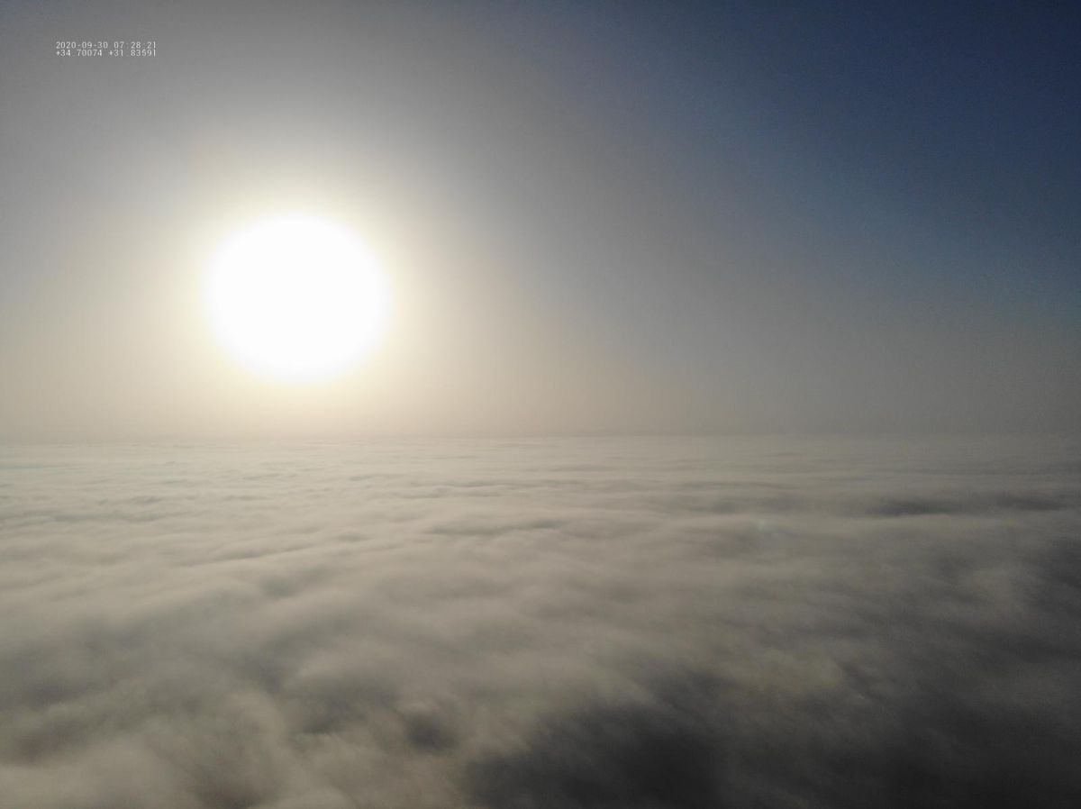 מרהיב: זריחה הבוקר מעל עננות נמוכה באשדוד