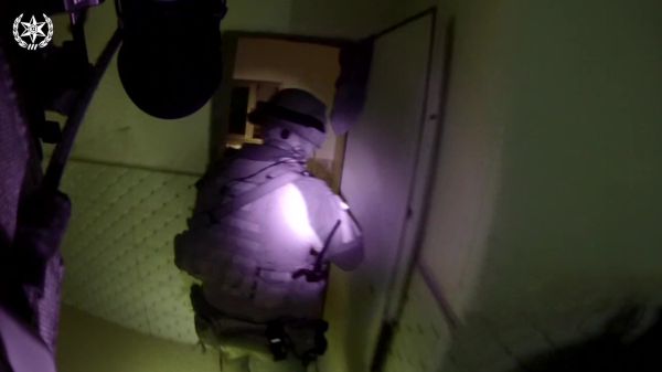 תיעוד: רגעי המעצר של פעיל חמאס הישראלי