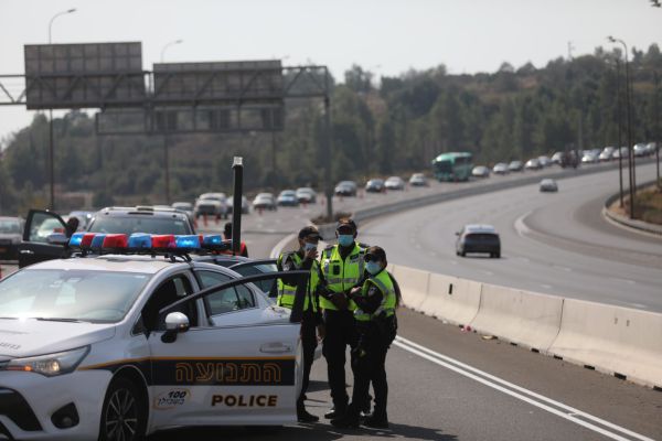 הסגר המלא נכנס לתוקף, התקנות לא אושרו
