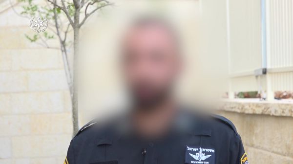 שחזור הפיגוע:השוטר העניק סיוע למחבל שדרס אותו