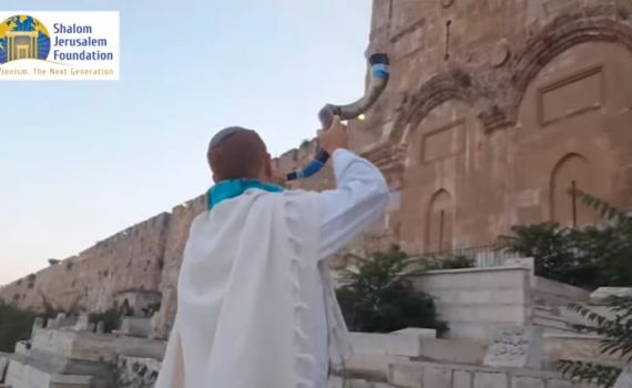 מקומם | המשטרה: הפגנה בעד זכויות דת – מפוברקת