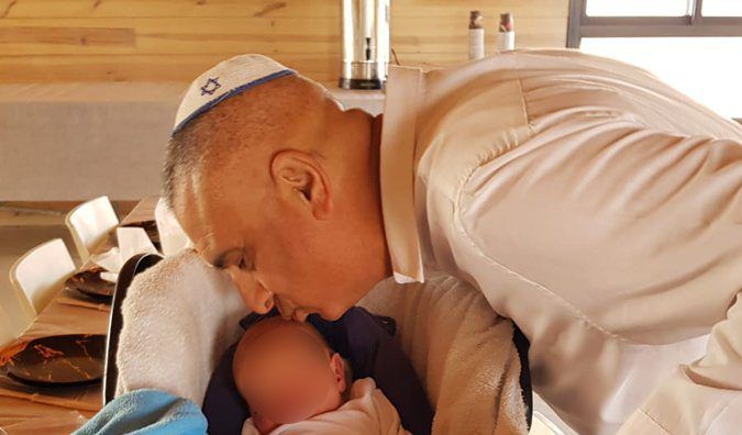 תושב איתמר קרא לבנו על שם עמית בן יגאל הי"ד