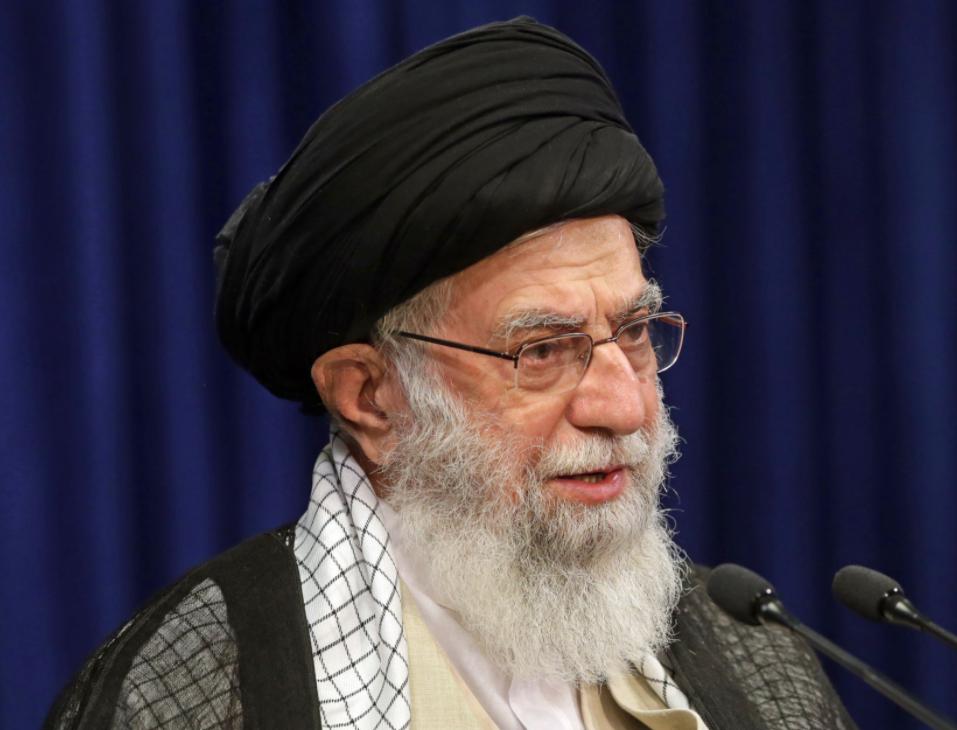 חמינאי: "ישראל היא לא מדינה, אלא בסיס טרור"