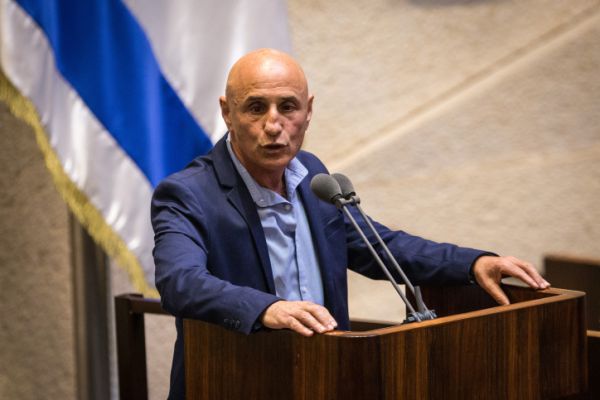 סקר: ימינה השניה בגודלה; וכמה מנדטים שווה שלח?