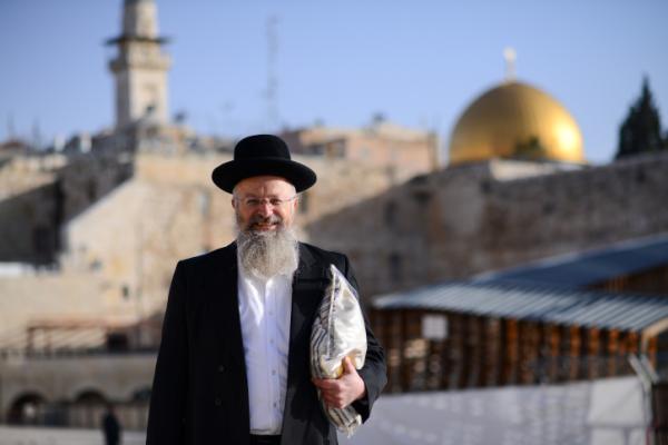 הרב שמואל, אשריך שנתפסת על דברי תורה