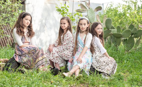 אופנה צנועה: מותג פופולרי במגזר משיק חנות אונליין חדשה