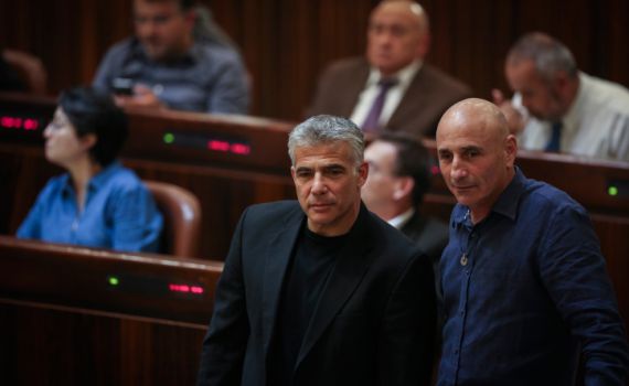 סקר ראשון על ראשות 'יש עתיד': הישג ענק לעפר שלח