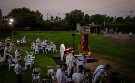 איך ממשיכים את האורות של יום כיפור לכל השנה?