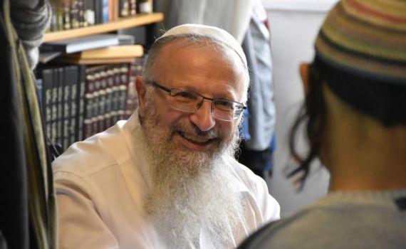 ברב אליהו או בביהמ"ש? במי הרבנים באמת תמכו