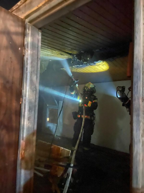 בית הכנסת ביישוב נווה ארז עלה באש