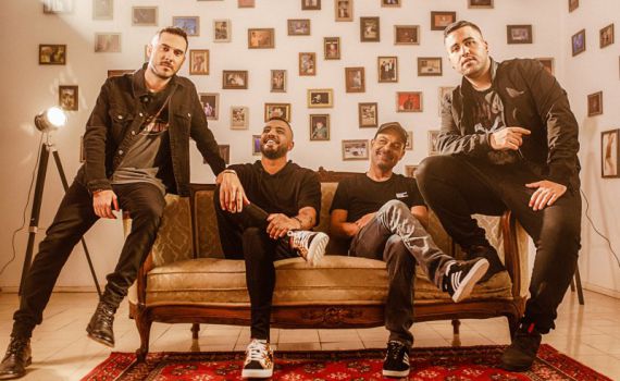 שרים לאמא: עמיר בניון ואיתי לוי בדואט מרגש. צפו