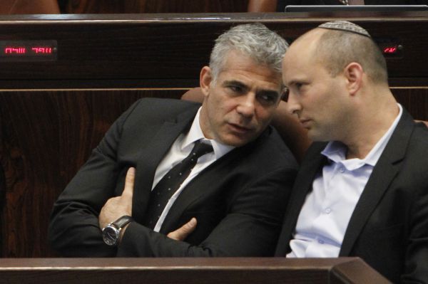 נפתלי בנט שולל שותפות עם יאיר לפיד