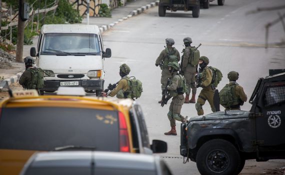 ניסיון פיגוע באריאל: לוחמי צה"ל ירו במחבל ועצרו אותו