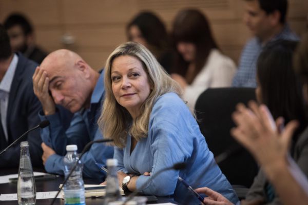 דרמה בכנסת, שריפה פרצה בדיון על משבר האקלים