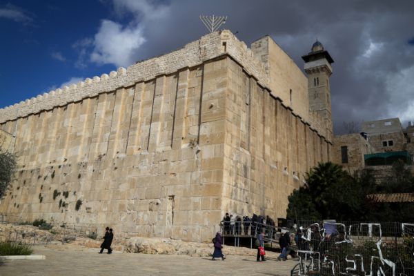 עוד ניסיון פיגוע. נעצר חמוש בסכין במערת המכפלה