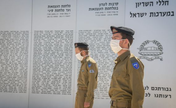 עו"ד על הפרשה • שירת האזינו: ההיסטוריה חוזרת