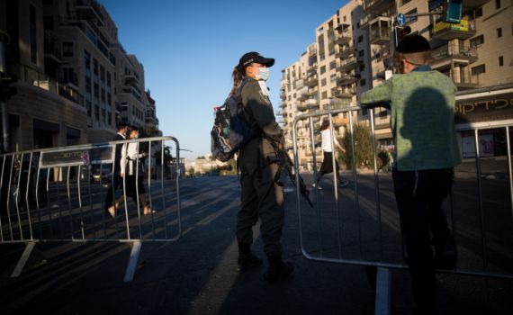 יו"ר ועדת החוקה יעקב אשר לנתניהו: "עצור את הסגר"