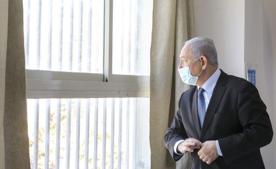 חיסונים יועברו לעזה רק באישור ראש הממשלה