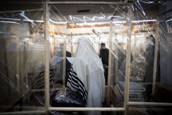 אלו ההנחיות שפרסם הרב הראשי ליום הכיפורים בסגר