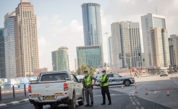 מיום שישי סגר מלא. בתי הכנסת יפתחו רק ליום כיפור