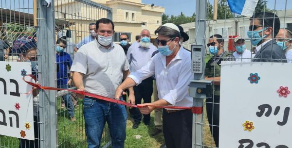 אקוניס בפתיחת שנה"ל: "אקדם בכל כוחי ריבונות"