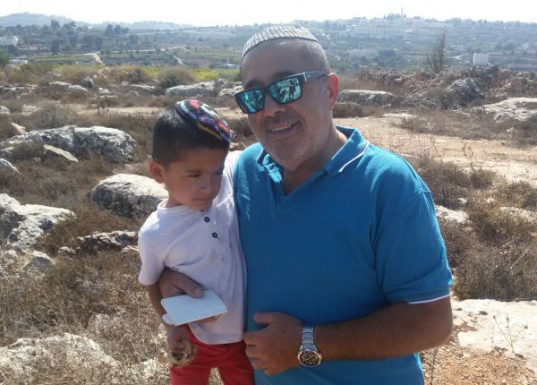 תרמו עכשיו: מנציחים את זכרו של אברהם חסנו הי"ד