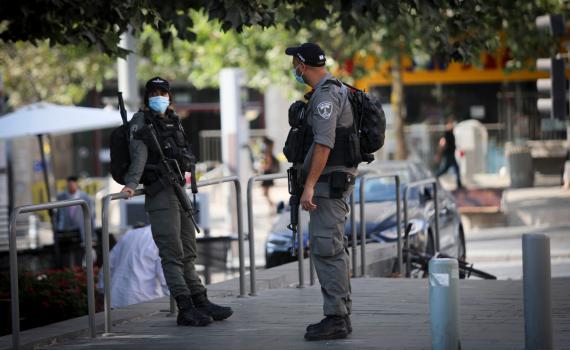 מפרי הסגר: אלפי מתפללים פוזרו, חולים הפרו בידוד